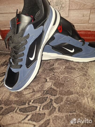 Кроссовки мужские