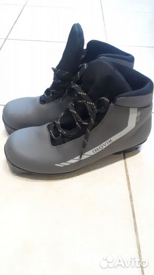 Лыжные ботинки (беговые лыжи), 38 размер