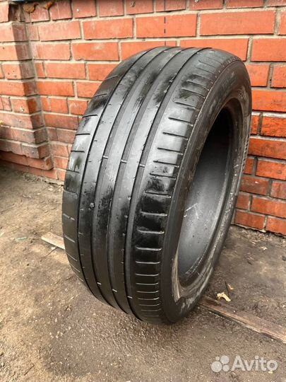 Pirelli P Zero 255/55 R19