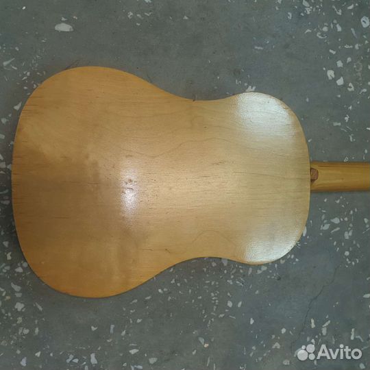 Гитара 6 струнная