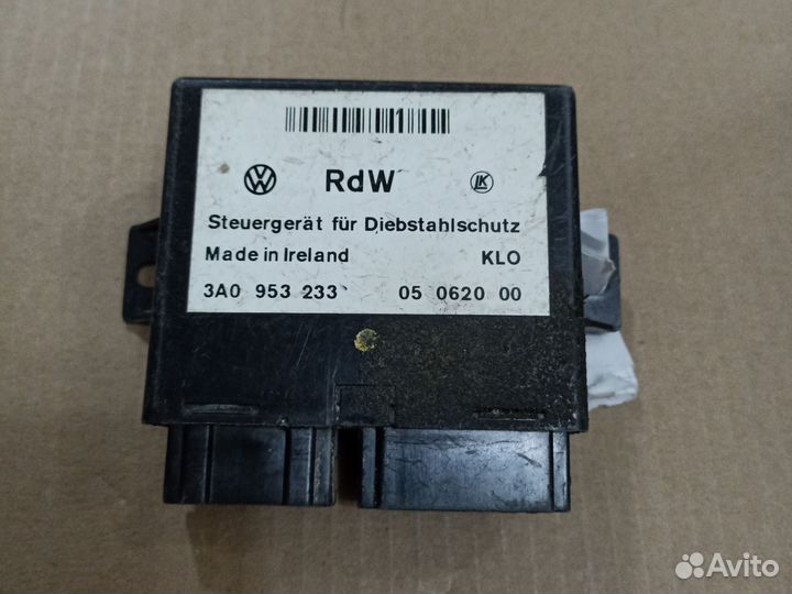 Volkswagen Passat B4 блок центральным замком