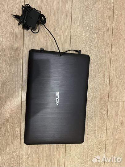 Ноутбук asus x540y