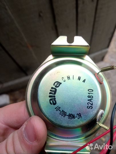 Сабуфер с пищалкой