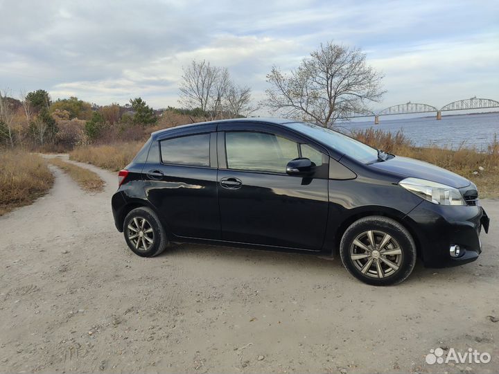 Toyota Vitz 1.0 CVT, 2014, 148 000 км