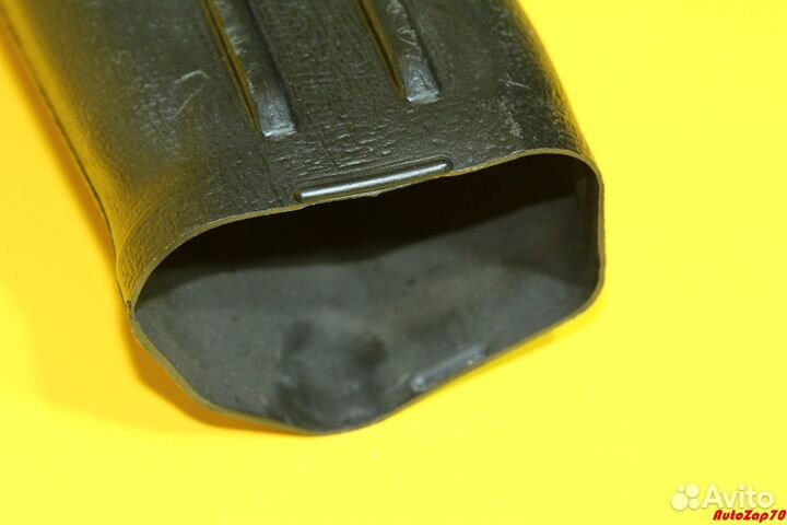 S500 W222 Воздуховод передний левый