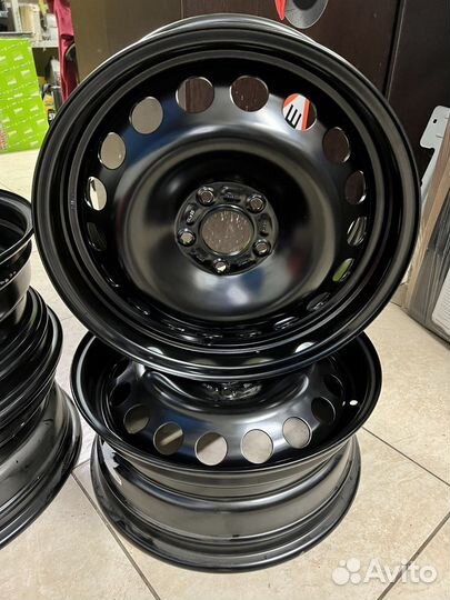 Диски стальные Ford Kuga R17 новые