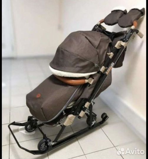 Детские санки с колесами