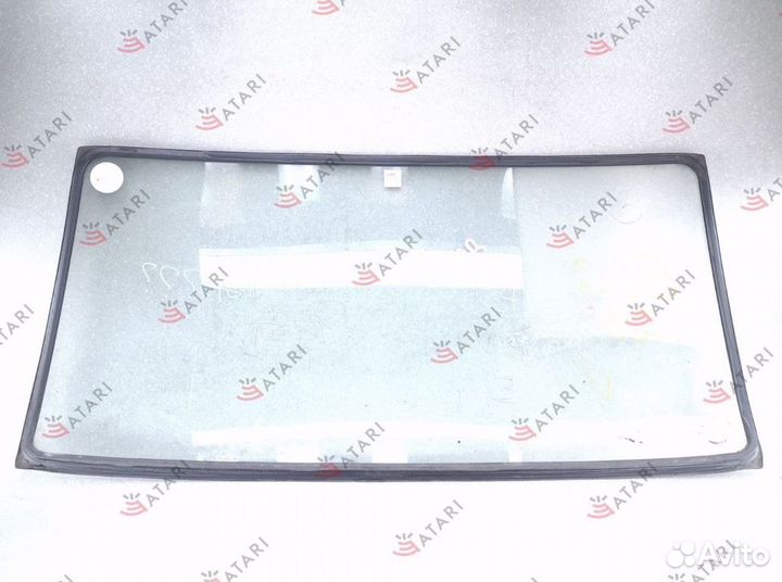 Стекло лобовое Nissan Atlas R8F23 QD32 1997