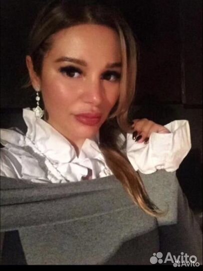 Слушатель собеседник подруга на час