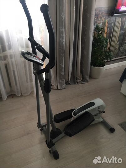 Эллиптический тренажер