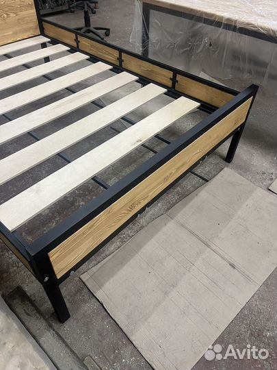 Кровать металлическая 140/2000