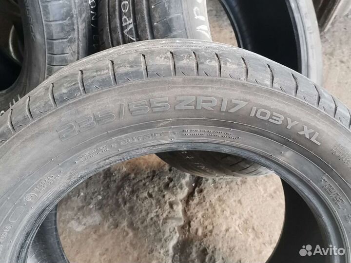 Nokian Tyres Hakka Black 235/55 R17