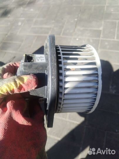 Мотор печки Ниссан Альмера классик 6-12г