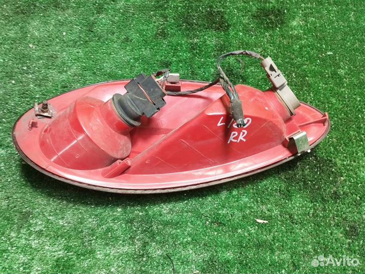 Фонарь задний правый Chrysler PT Cruiser 2003