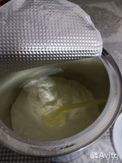 Детская смесь нутрилон 1 га и нутрилак