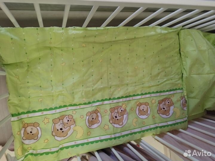 Постельное бельё в кроватку