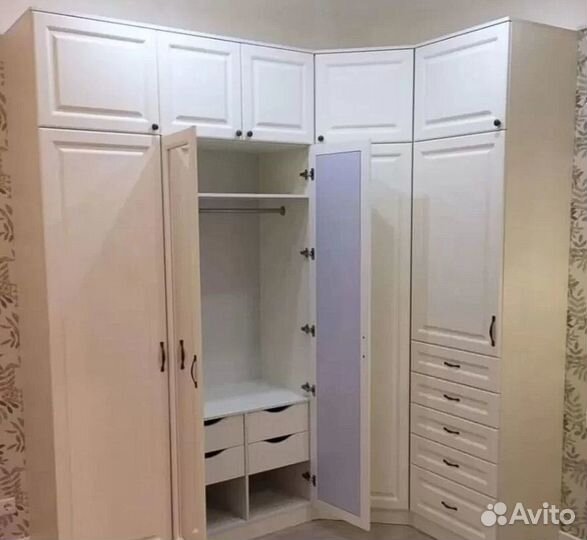 Шкафы в гостиную