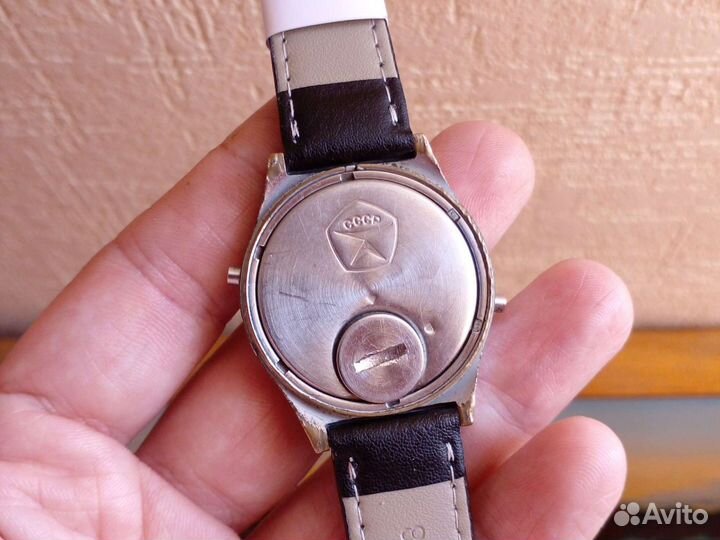 Часы СССР электроника 5