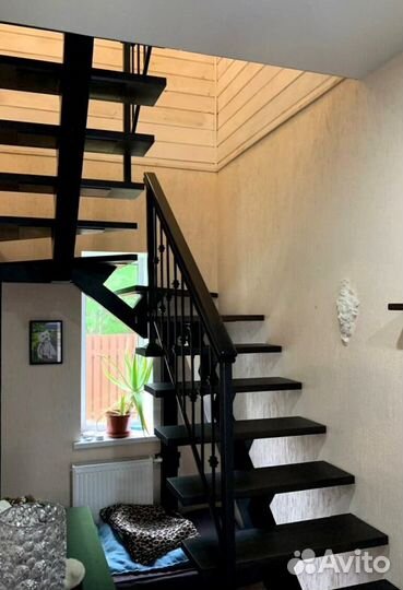 Лестничиный металлокаркас