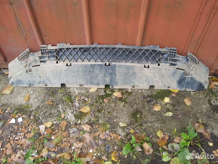 Пыльник переднего бампера Audi Q5 2