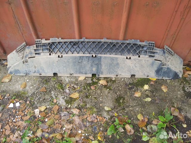 Пыльник переднего бампера Audi Q5 2