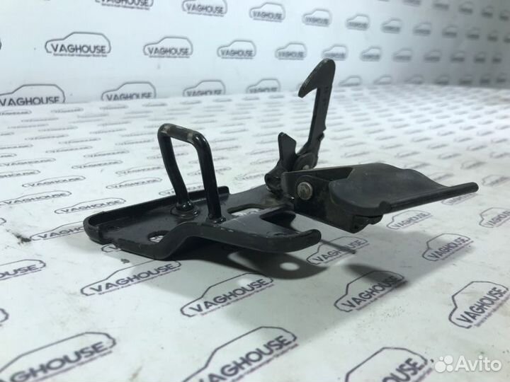 Замок капота Audi A6 C6 3.2 BYU 2007