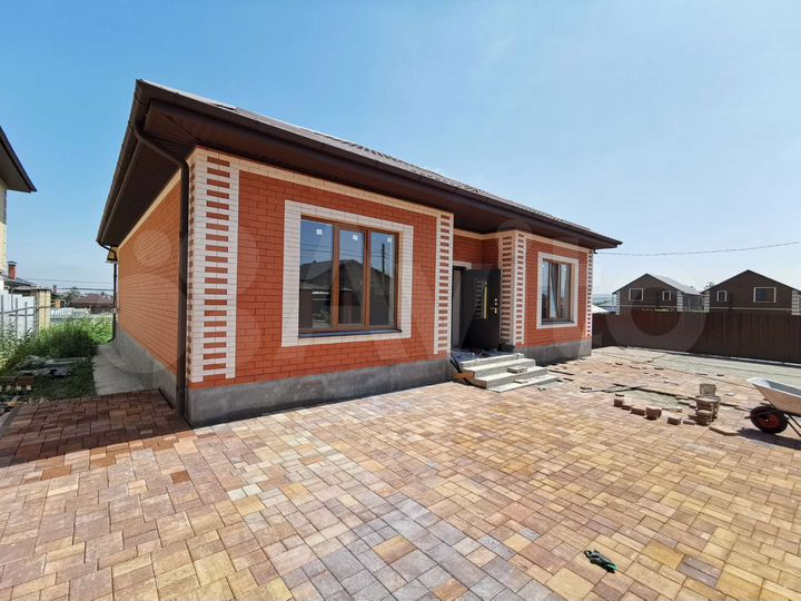 Дом 164,2 м² на участке 6,2 сот.