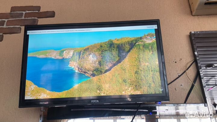 Телевизор SMART tv с вайфаем бу