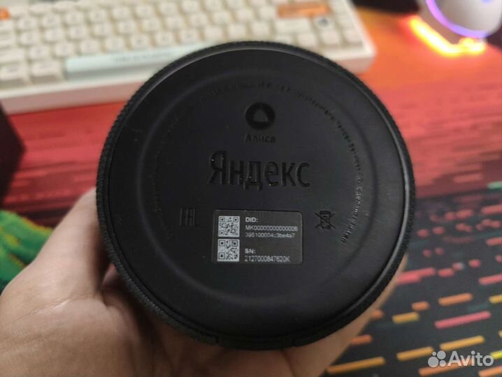 Яндекс станция мини с часами