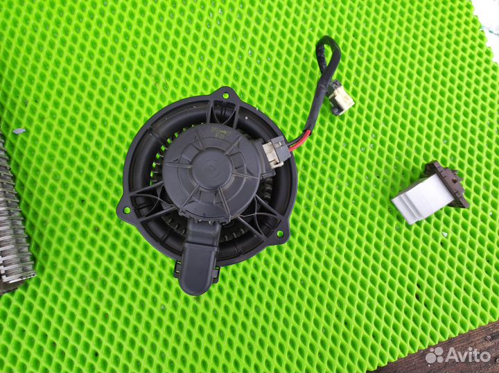 Мотор отопителя на для KIA ceed Киа Сид Сиид 07-12