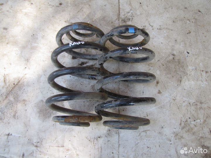 Пружина задняя Renault Clio II