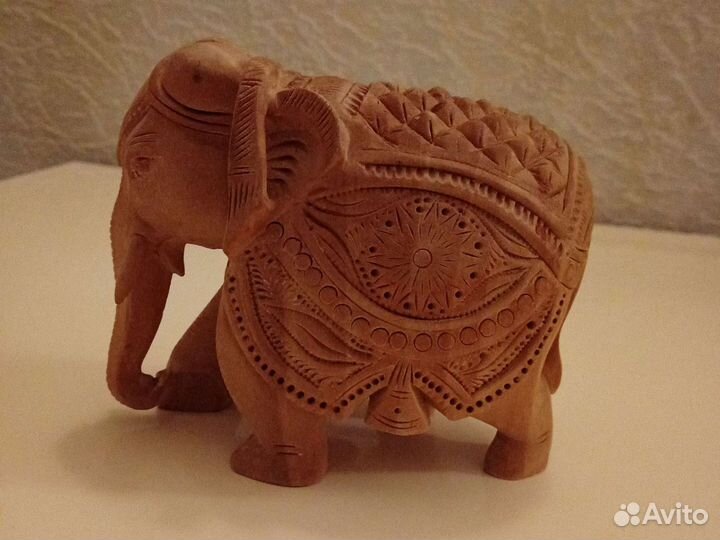 Статуэтки слоники