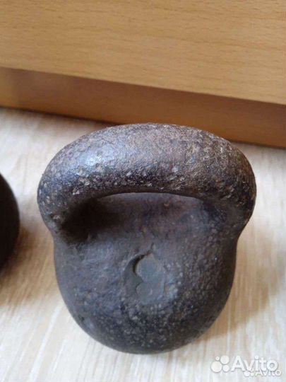 Гиря старинная весовая