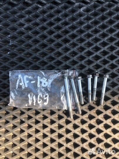 Болты картера Honda Dio 18 / 27 AF-18E