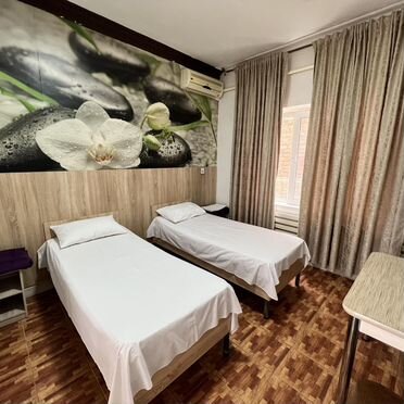 Турист (бывш. Киев)