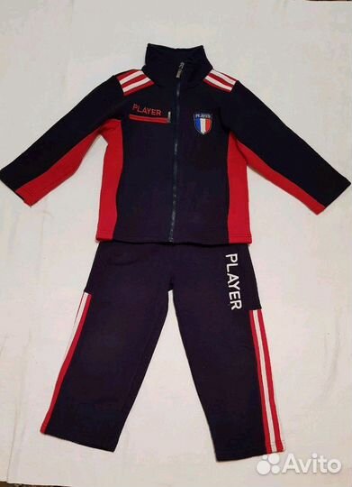 Спортивный костюм