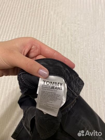 Джинсы tommy jeans