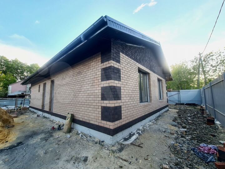 Здание, 110 м²