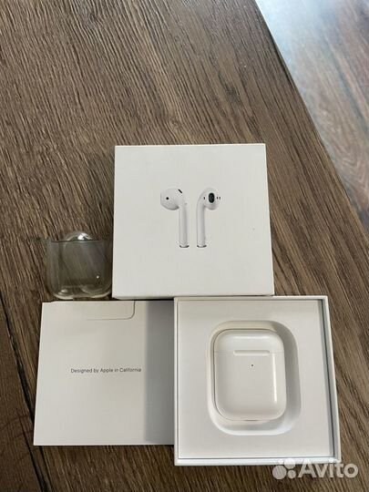 Наушники Apple Airpods