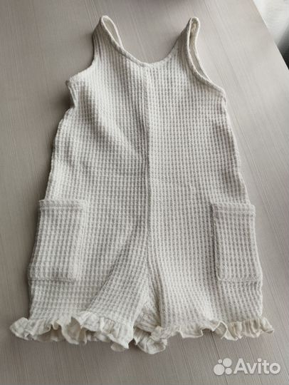 Комбинезон zara для девочки 110