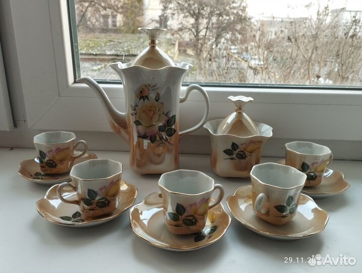 Кофейный сервиз с подносом