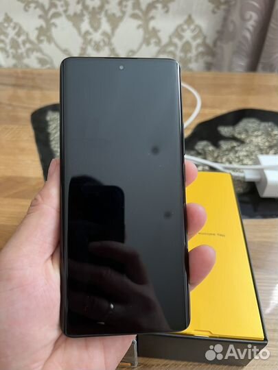 realme 11 Pro+, 8/256 ГБ