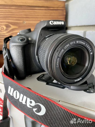 Зеркальный фотоаппарат canon eos 1200D