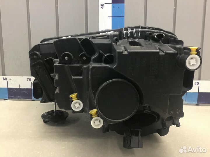 Фара правая Skoda Karoq 2017