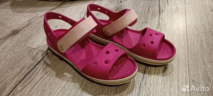 Сандали crocs j3