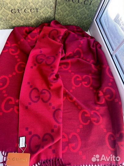 Палантин Gucci 2 цвета