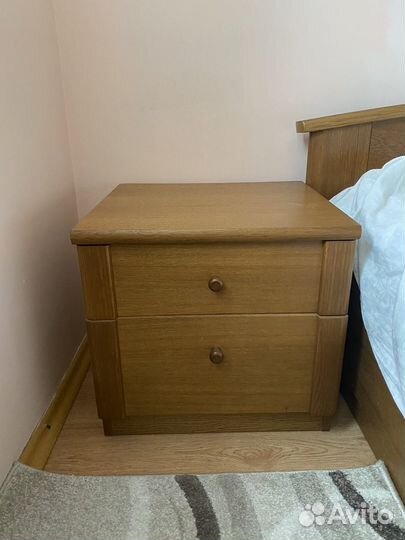 Спальный гарнитур