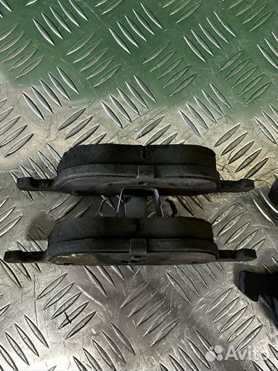 Колодки тормозные передние Ford Focus 2