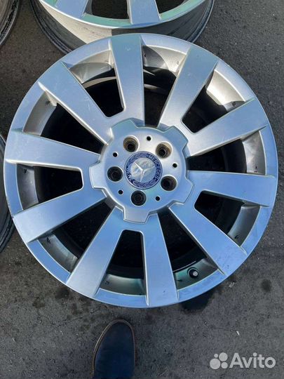 Диски 19 Радиус оригинал мерседес, стояли на GLK