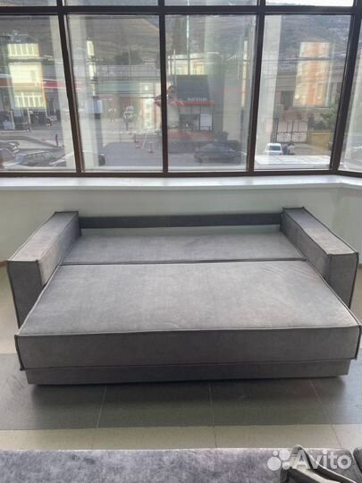 Диван прямой-раскладной